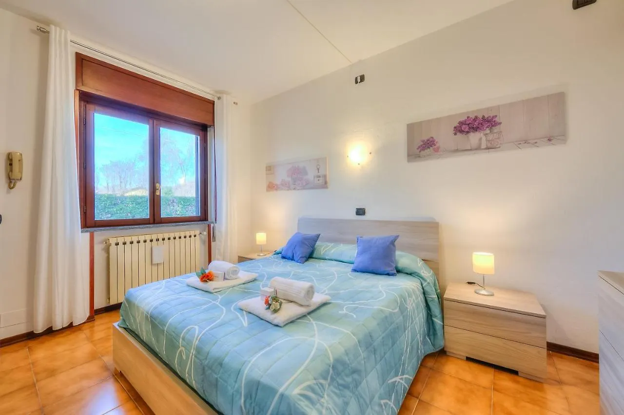 Cedar House Villa Few Minutes From Lake - Happy Rentals Angera 0*,
